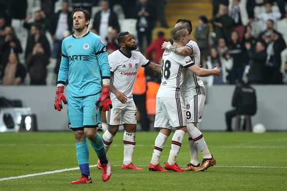 Beşiktaş, kupadaki ilk maçta avantaj yakaladı