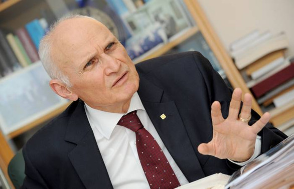 Demokratikleşme artarsa para akmaya devam edecek