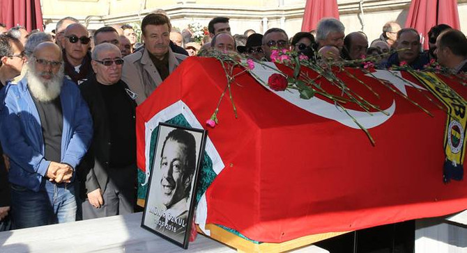 Münir Özkul son yolculuğuna uğurlandı