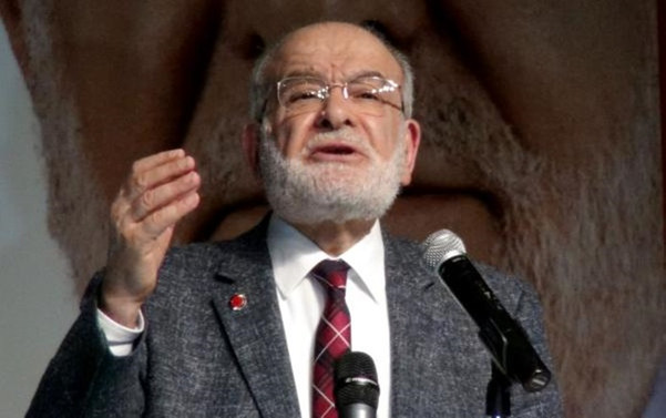 Karamollaoğlu'ndan Cumhurbaşkanı'na 'imza' tepkisi