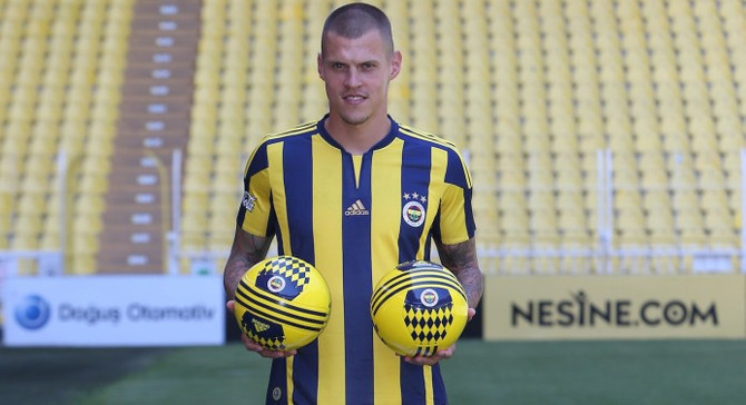 Skrtel Cenk Tosun Un Iyi Isler Yapacagini Dusunuyorum Spor Haberleri