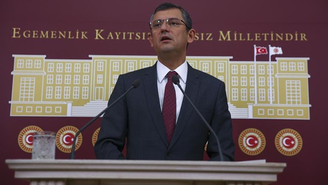 CHP: MHP'nin durumu, patron çıldırdı, kapatıyoruz