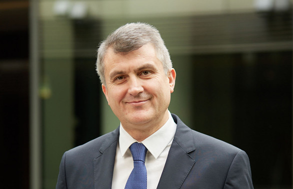 JESDER’in zirvesinde bayrak değişimi