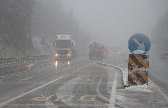 Meteorolojiden kuvvetli sağanak ve kar uyarısı