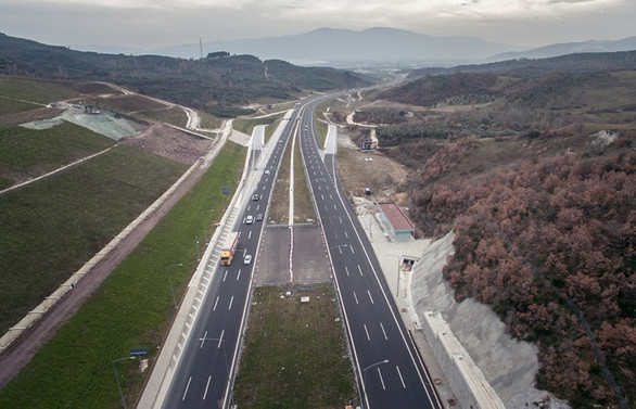 İstanbul-İzmir arasının 3,5 saate inmesine 'yüzde 5' kaldı