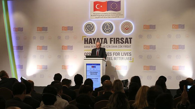AB’den Suriyeliler için 3 milyar euro destek geliyor