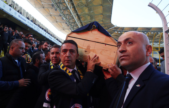 Fenerbahçeli genç taraftara veda