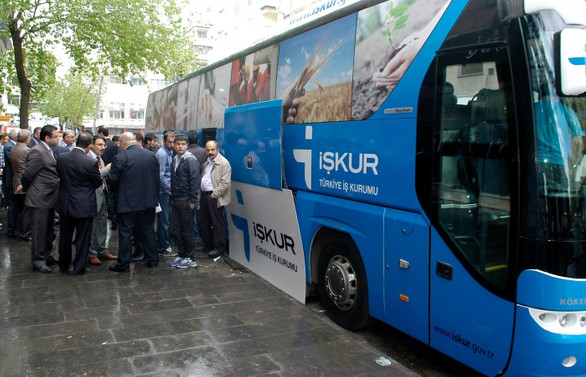 İŞKUR 11 ayda 1 milyon kişiye iş buldu