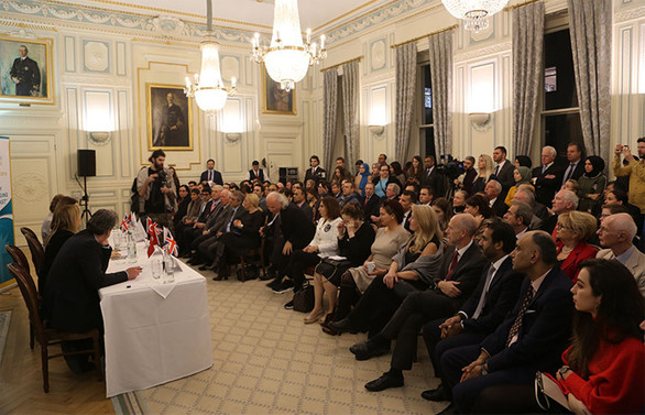 Cumhurbaşkanlığı Londra'da panel düzenledi