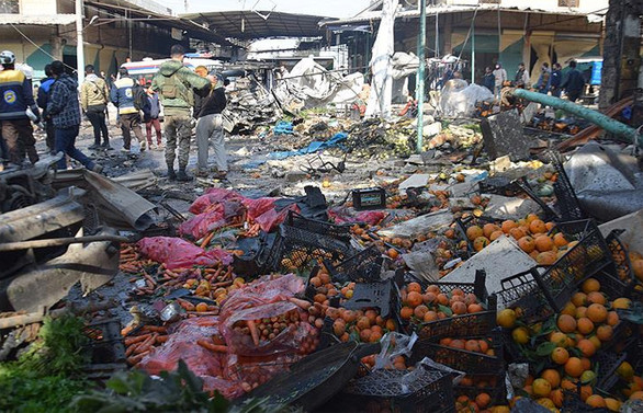 Afrin'de pazar yerine bomba yüklü araçla saldırı