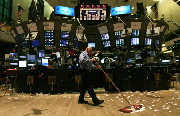 S&P 500 son 14 ayın dip seviyesinde