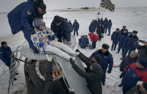 Soyuz kapsülü 197 gün sonra Dünya'ya döndü