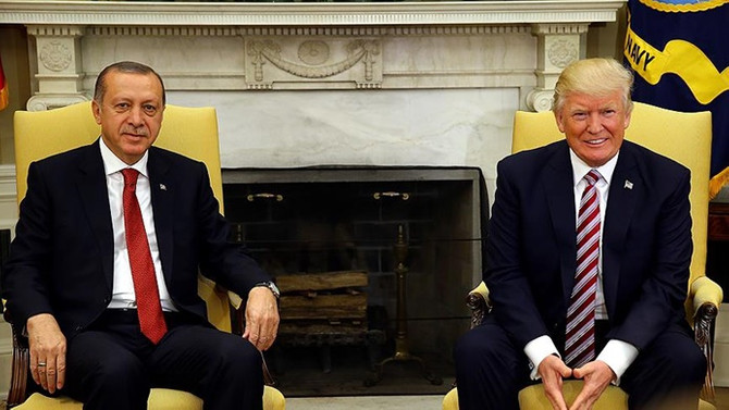 Erdoğan, Trump ile görüştü