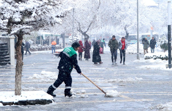 Ankara dahil 28 ilde eğitime kar tatili