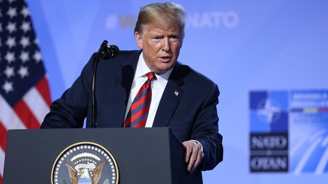 Trump, ABD'nin savunma harcamasına 'çılgınlık' dedi