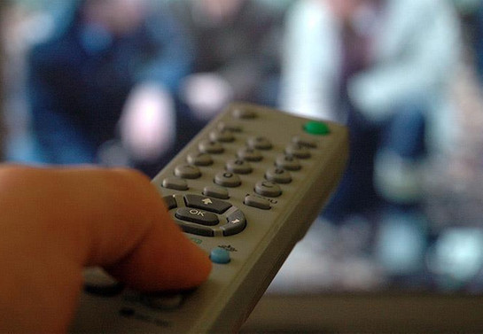 'Üç saat üzeri televizyon obezite sıklığını artıyor'