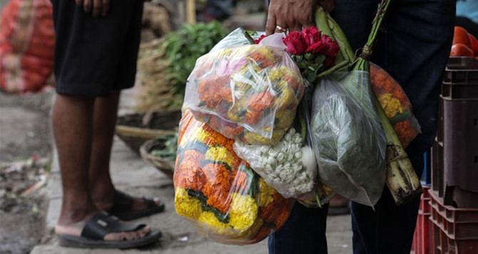 Güney Kore'de plastik poşet kullanımı yasaklandı