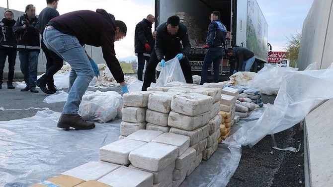 Erzincan'da 1 ton 271 kilogram eroin ele geçirildi