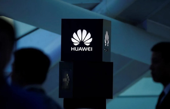 Huawei: Yaptırımlara uyuyoruz