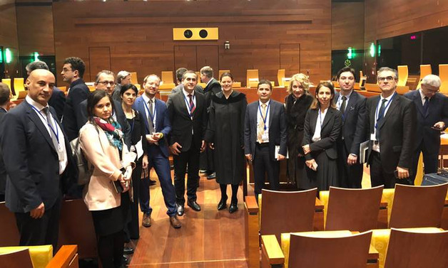Macar duvarı yıkıldı sıra Avusturya'da