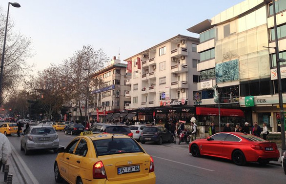 Arsa maliyetleri emlak sektörünü vurdu
