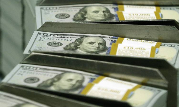 Dolar yönünü aşağı çevirdi