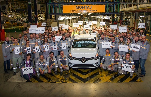 Oyak Renault 2017’de üretim rekorları kırdı