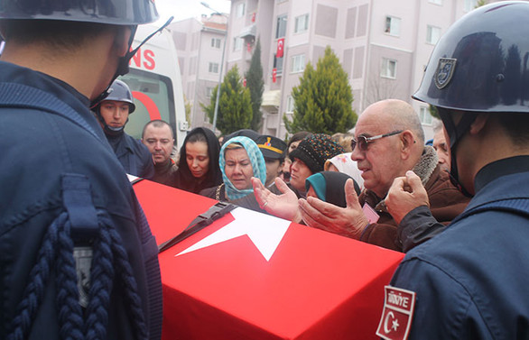 Şehit pilotlar son yolculuğuna uğurlandı