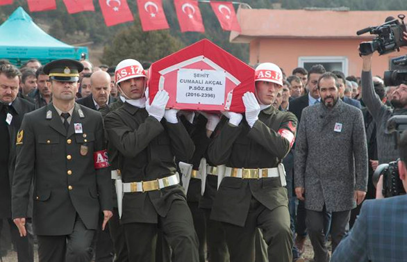 Şehitler son yolculuğuna uğurlandı