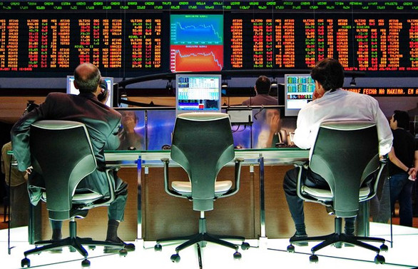 Borsa 119.000'in üzerinde, dolar sakin