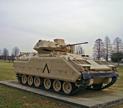 ABD, Lübnan ordusuna 8 adet M2 Bradley hibe etti