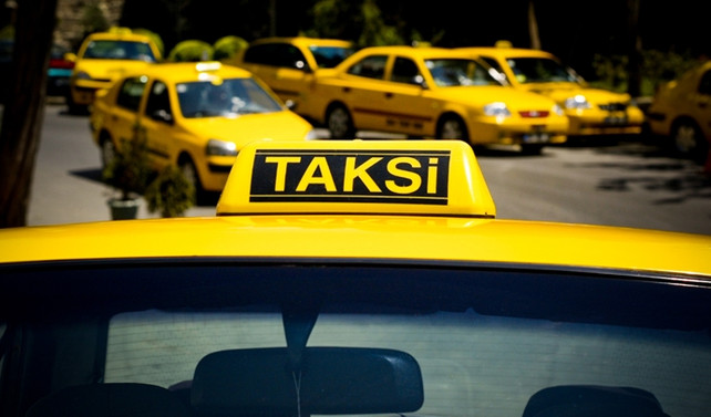 Ağbal: Taksi plakası satışında vergi kaldırılmadı