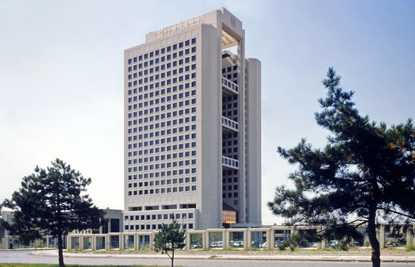 Hazine 3.8 milyar lira borçlandı