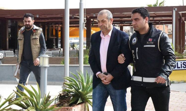 Holding patronları FETÖ'den tutuklandı