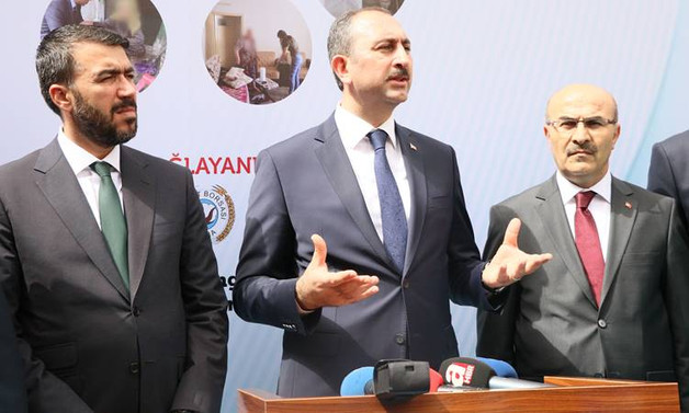 Gül: Her türlü hukuki yola müracaat yapıldı