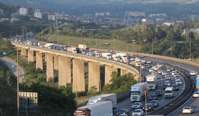 Köprü ve otoyollardan 271 milyon TL gelir