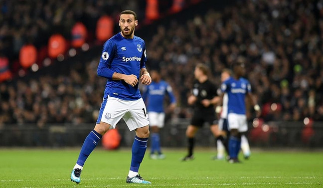 Cenk Tosun ilk golünü attı