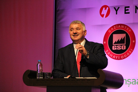 Ekşi: THY'nin hedefi bütün pilotların Türk olması