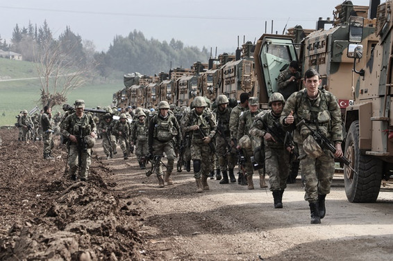 Komandolar sınır birliklerine sevk edildi