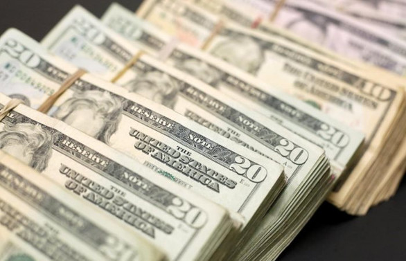 Dolar, ABD verisiyle hareketlendi