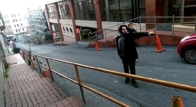 Taksim Meydanı'nda çatışma: 1 ölü 4 yaralı