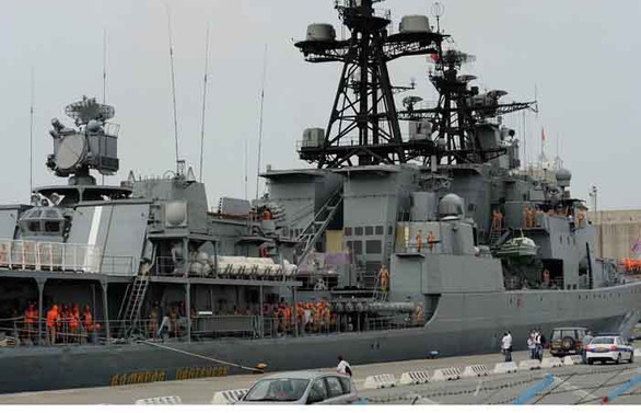 Rus gemileri güvenlik amacıyla Tartus'tan ayrıldı