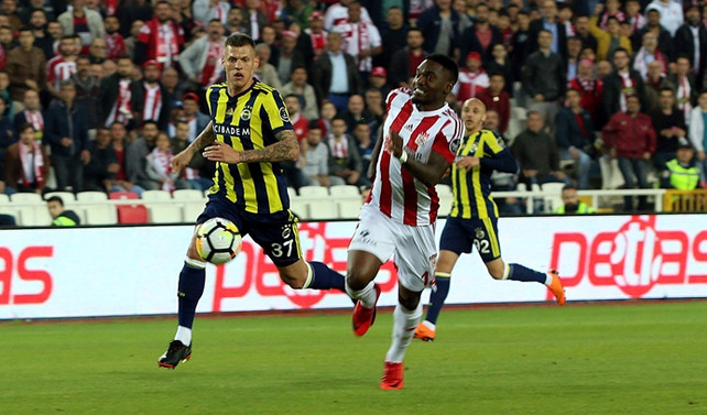 Fenerbahçe'den kritik galibiyet