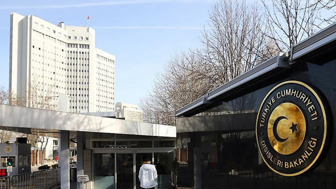 Dışişleri Bakanlığından 461 personele ihraç