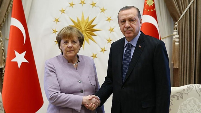 Cumhurbaşkanı Erdoğan ile Merkel Suriye'yi görüştü
