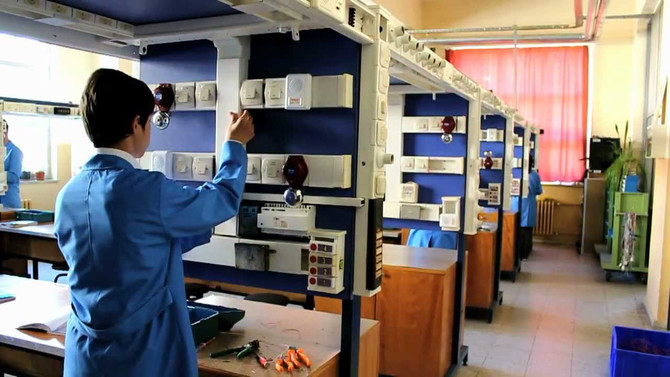 Meslek liseli mühendisler geliyor