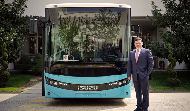 Anadolu Isuzu yeni modelini tanıttı