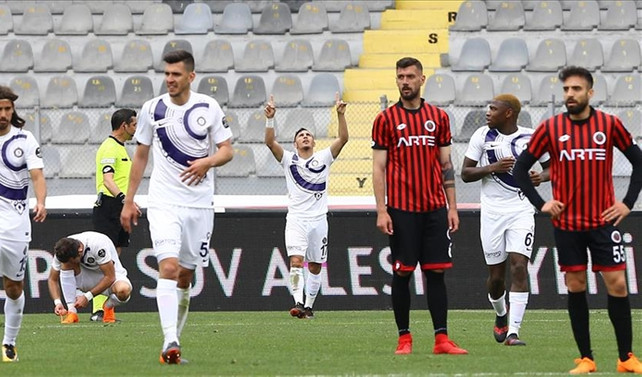 Ankara derbisi Osmanlıspor'un