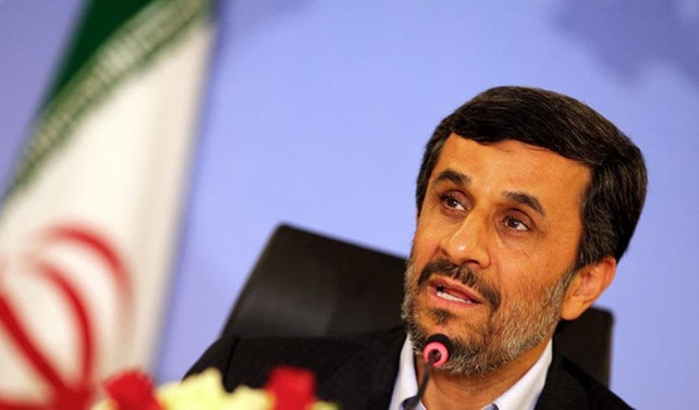 Ahmedinejad’a yakınlığıyla bilinen gazeteciye gözaltı
