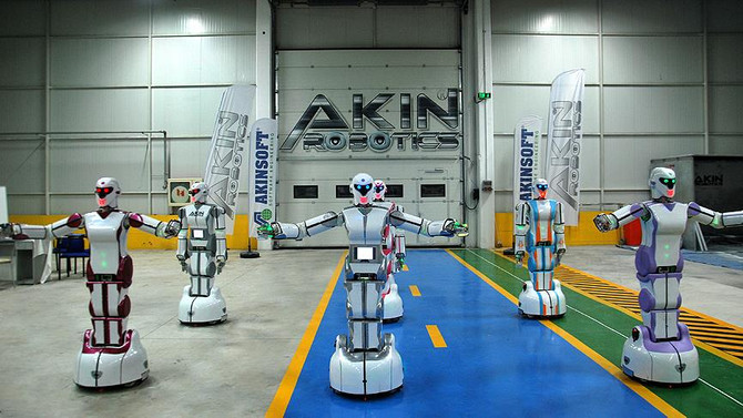 'Mini Robot Ada' Üçüncü Havalimanı'nda göreve talip